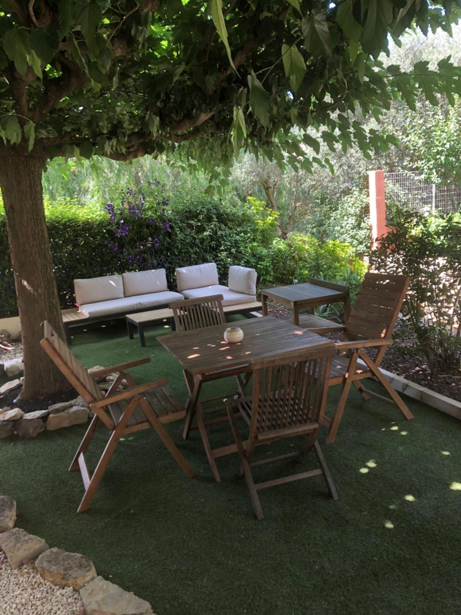 Appartement Dans La Colline Belgentier 外观 照片
